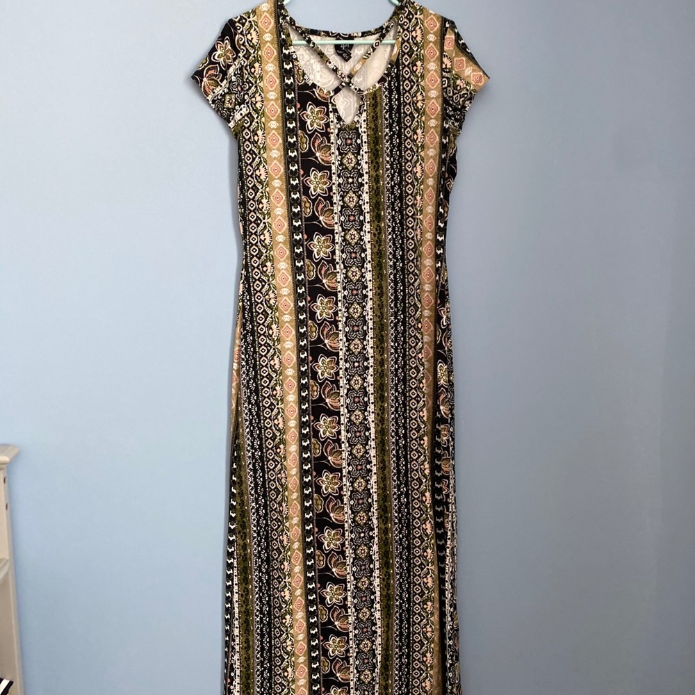 Cool pattern maxi dress in the size:XL